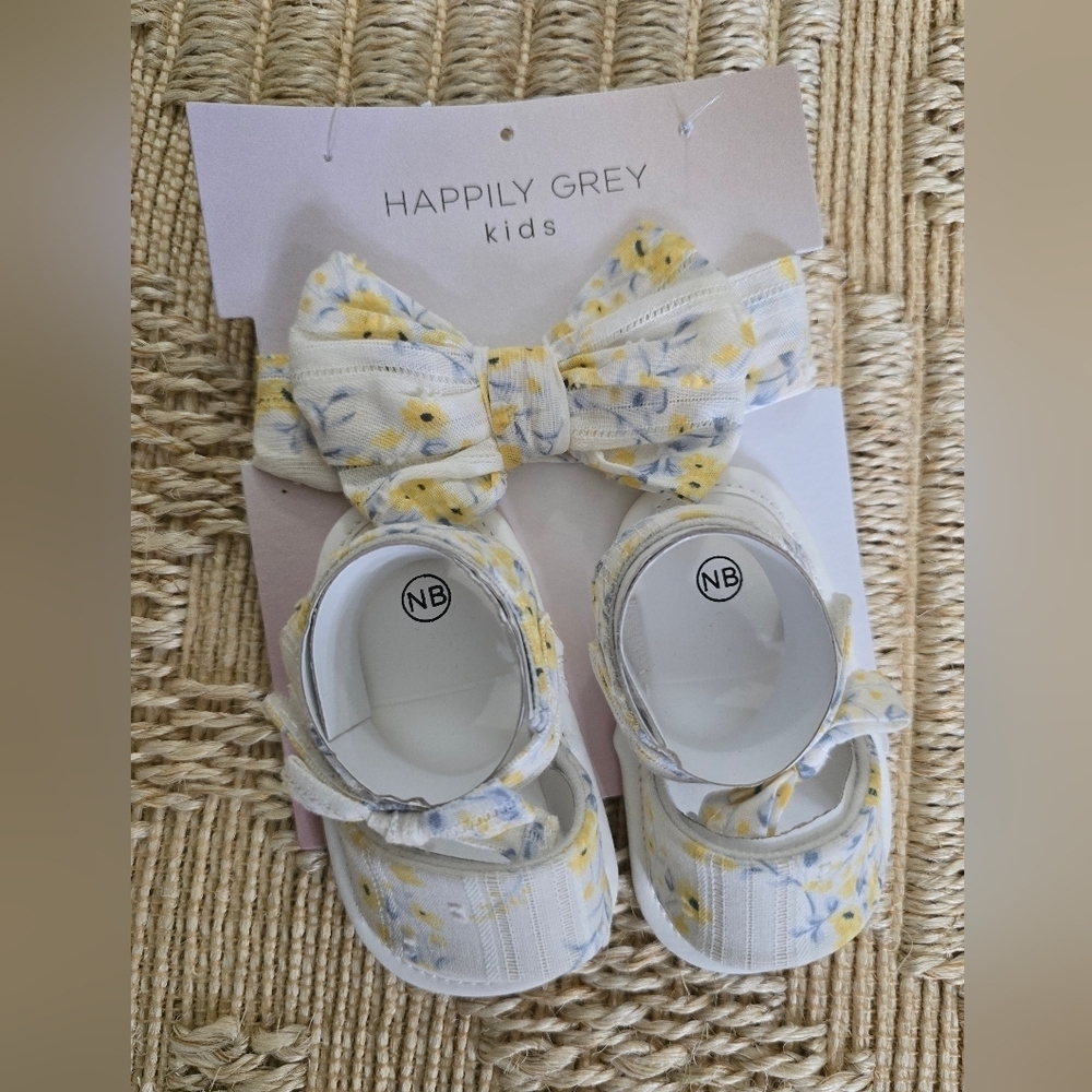 Charming Yellow Floral Baby Sandals